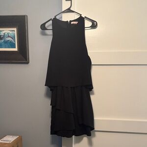 Elegant Black Sleeveless Jumper